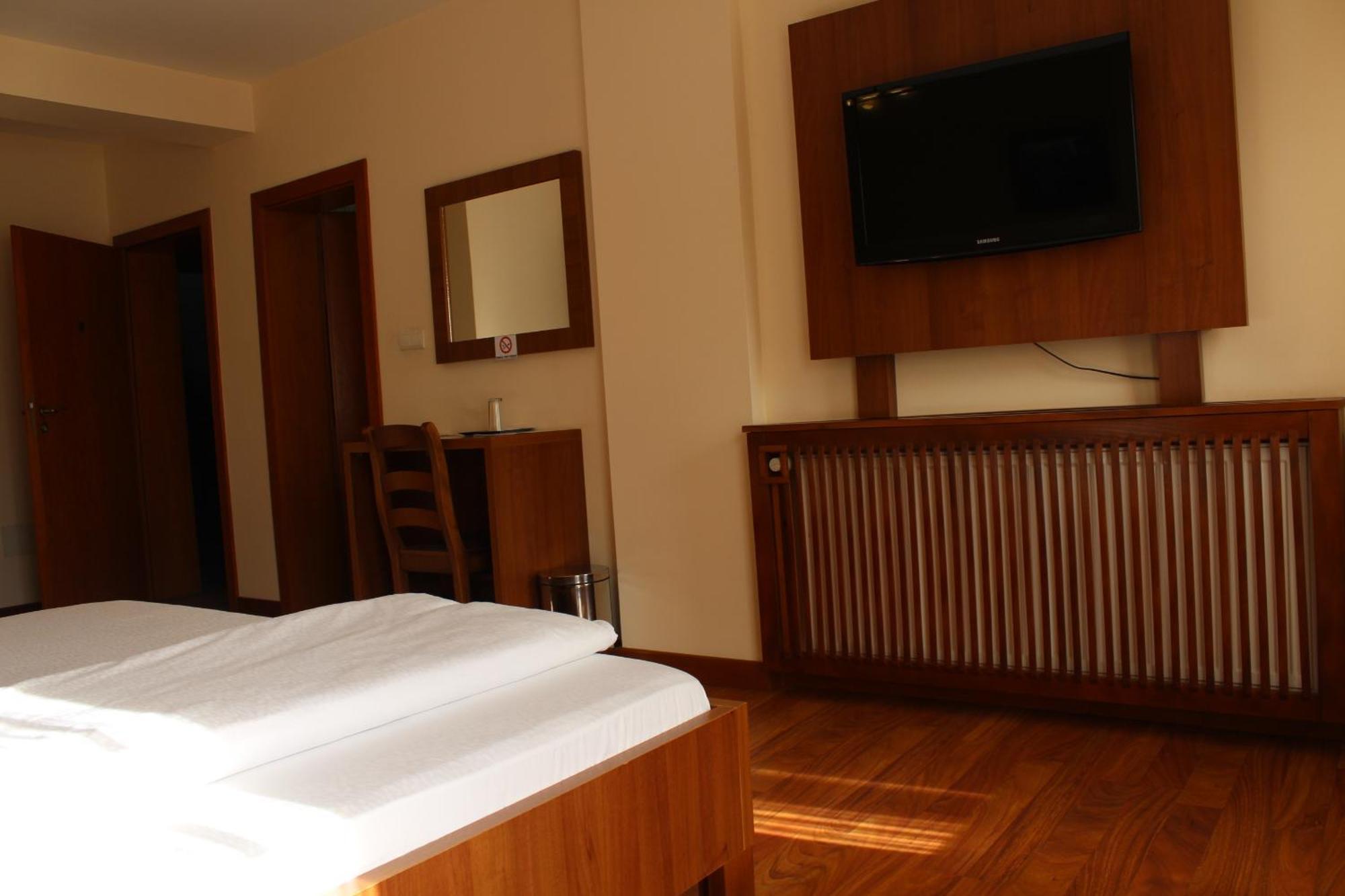 Pensiunea Normandia Bed & Breakfast Timisoara Room photo